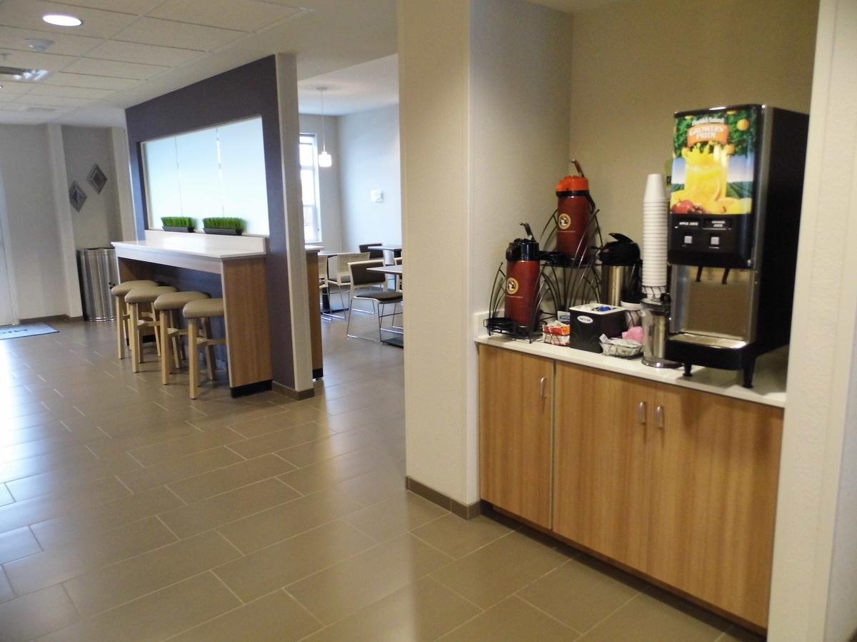 Microtel Inn & Suites By Wyndham Vernal/Naples Extérieur photo